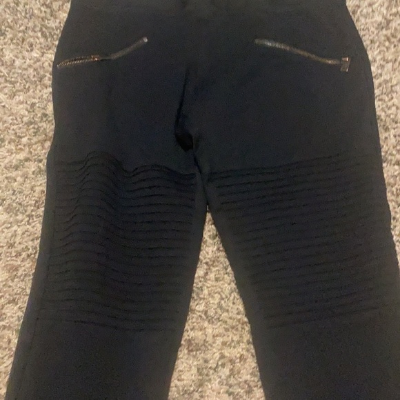 Express pants - Picture 2 of 5